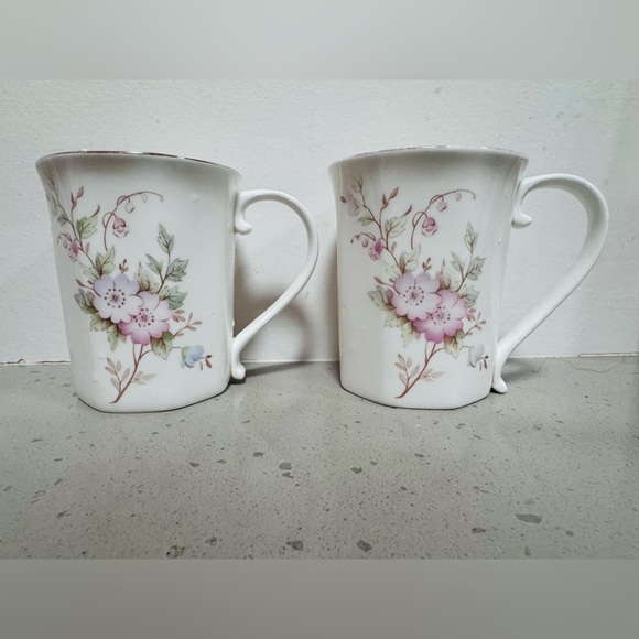Staffordshire English Bone China Mugs, Set of 2, Pink Floral Design - Picture 1 of 5